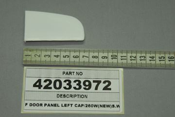 Obrázek Uzávěr panelu dveří - pravý /260W(NEW)S.W.
