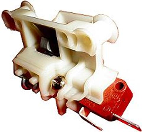 Obrázek z Zámek dveří celek 